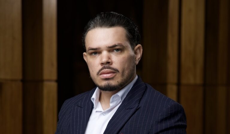 Jair Siqueira: a autoridade por trás da nova geração de médicos que querem ser lembrados pelo valor, e não pela exposição